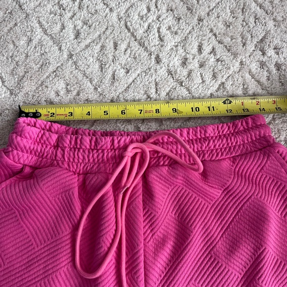 Pink Textured Two-Piece Lounge Set - Picture 9 of 9